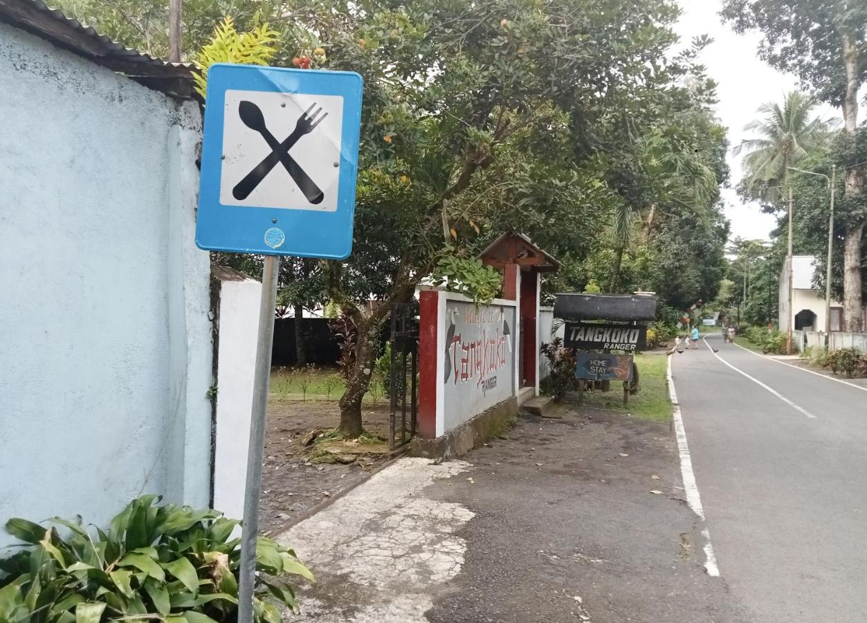 Tangkoko Ranger Homestay Bitung Exterior foto