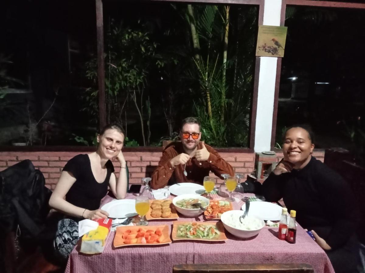 Tangkoko Ranger Homestay Bitung Exterior foto