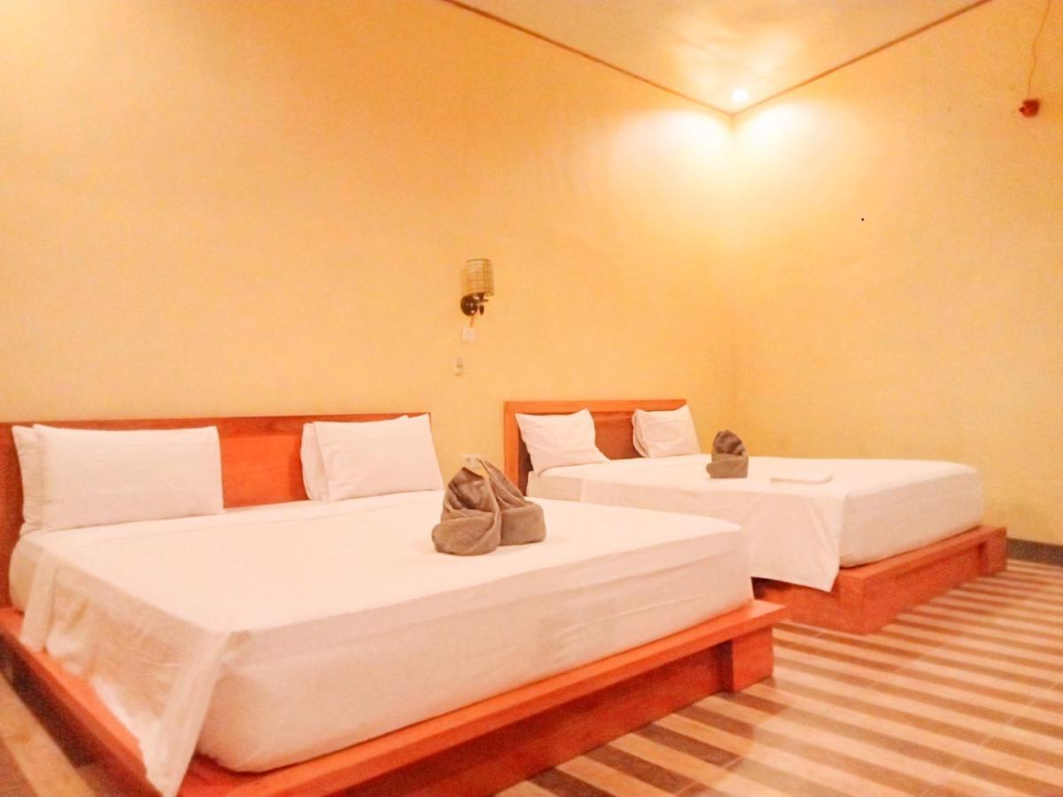 Tangkoko Ranger Homestay Bitung Exterior foto