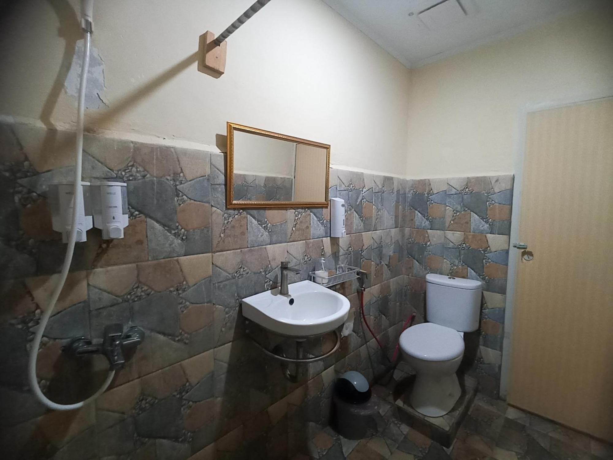 Tangkoko Ranger Homestay Bitung Exterior foto